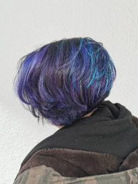 Haarfarbe blau